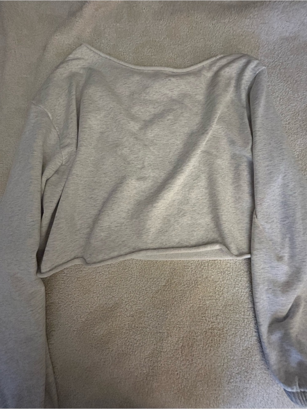 Aveline Off Shoulder Lightweight Sweatshirt Size XS - Picture 6 of 7